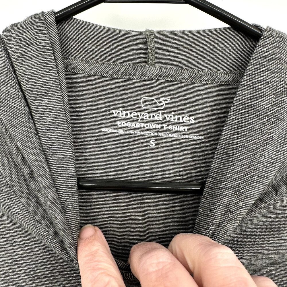 Vineyard Vines Edgartown T-shirt Gray Size Small Hood Stripe - Picture 3 of 6